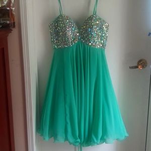 Short prom/homecoming dress